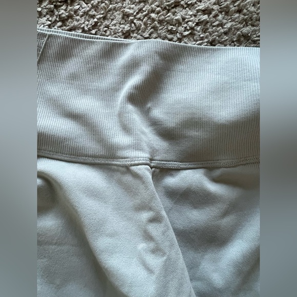 GYMSHARK HIGH-Waisted Leggings size Medium - Picture 8 of 8